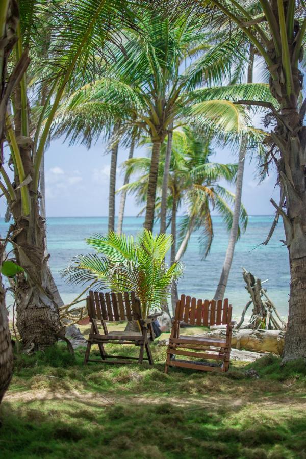 Ensuenos Natural Reserve Little Corn Island Nicaragua Esterno foto